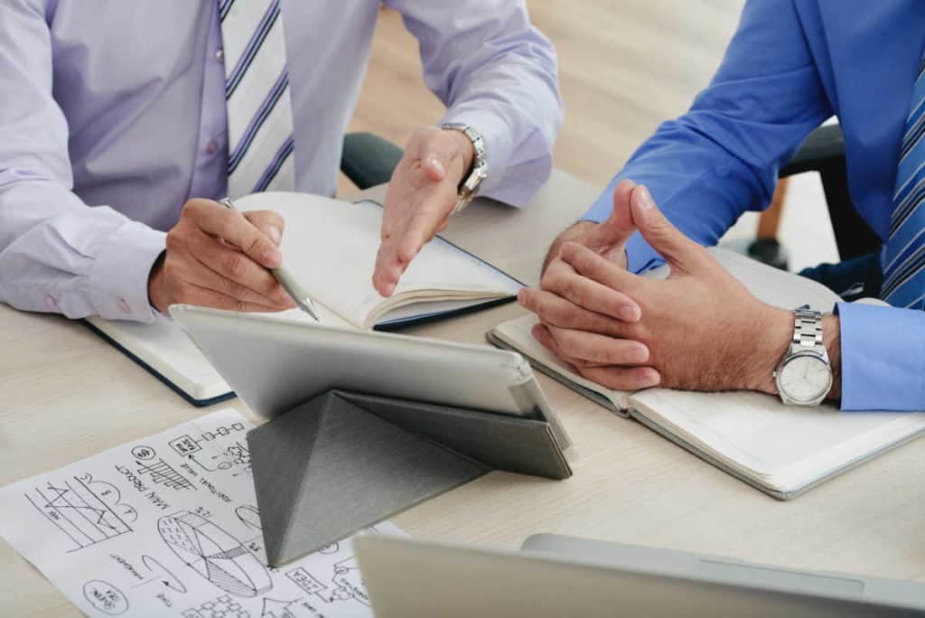 Vuoi aprire la partita iva come consulente informatico?